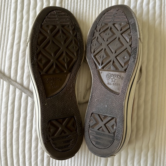 Converse - Picture 6 of 7